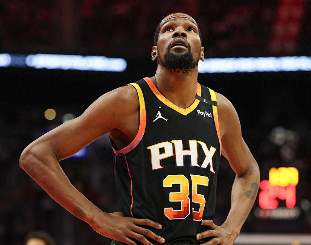 爱游戏-杜兰特回归赛场，连败首场状态亮眼，塞尔维亚队观众沸腾！-爱游戏