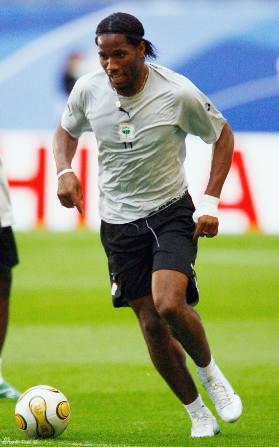 爱游戏官网-关于德罗巴连续三场比赛得分超过险胜，德国队不断突破！的信息-爱游戏官网